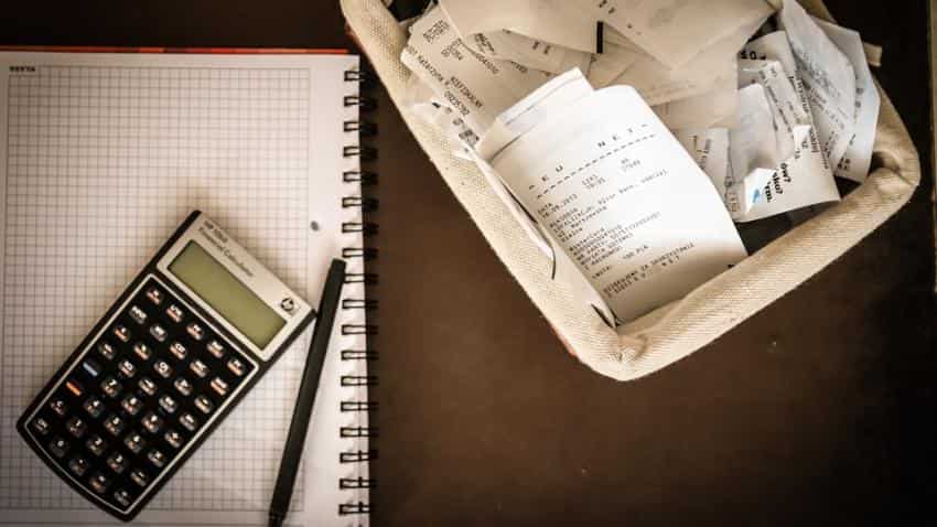 Mutual Funds: This is what you need to keep in mind while picking a fund Mutual Funds: This is what you need to keep in mind while picking a fund