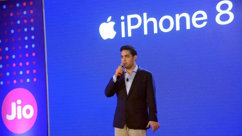 Jio&#039;s buyback option on latest iPhones may boost Apple&#039;s India presence