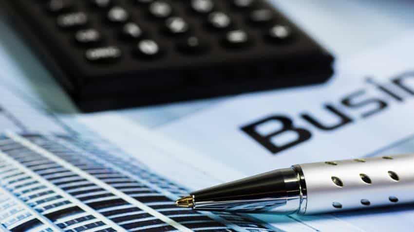 Last date to apply for IBPS Clerk 2017 exam; Here's what you need to know Last date to apply for IBPS Clerk 2017 exam; Here's what you need to know