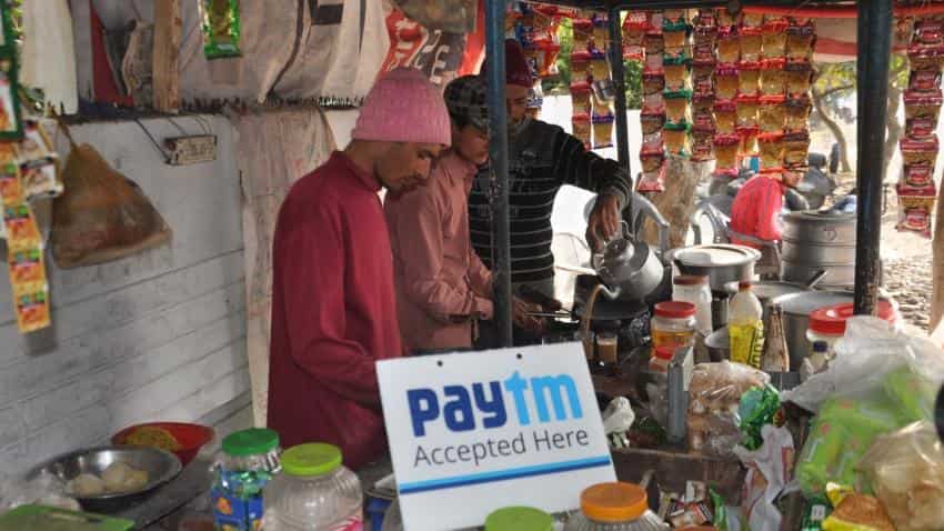Back to nought: Cash is slowing eating away mobile wallets&#039; party
