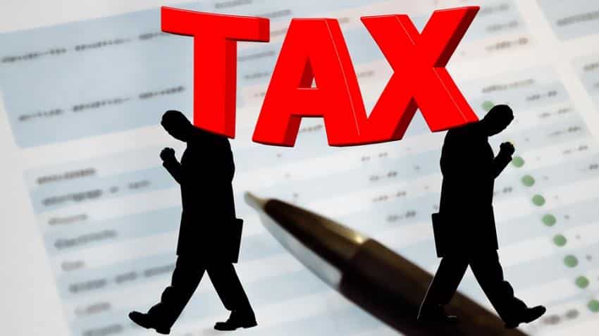 Now chat online with IT-department experts to clear your doubt in tax filing