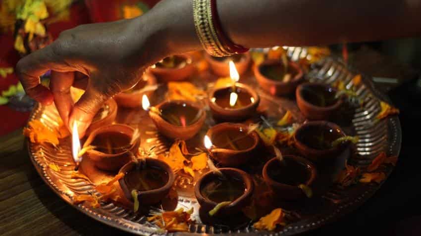 Financial lessons to be learnt from the festival of Diwali Financial lessons to be learnt from the festival of Diwali