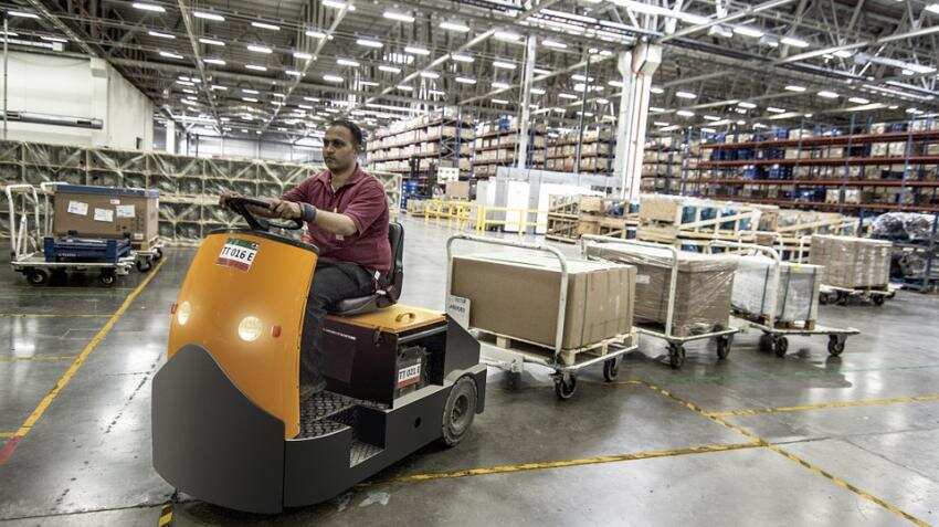 Festive Sale: E-commerce companies continue to struggle as order to delivery time averages at 6 days Festive Sale: E-commerce companies continue to struggle as order to delivery time averages at 6 days