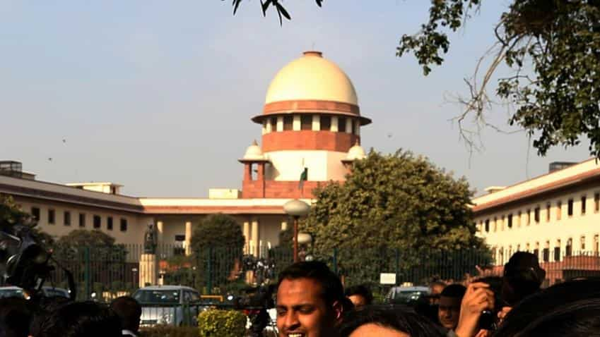 SC asks Bombay HC Receiver to auction Sahara&#039;s Aamby Valley