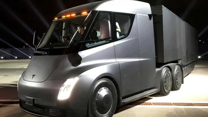 Tesla Truck gets DHL order as shippers test Semi