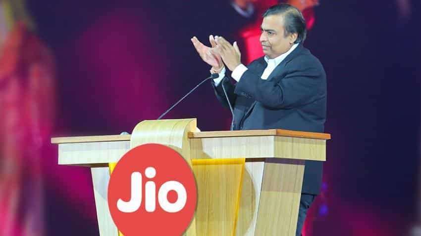 Reliance Jio&#039;s triple cashback offer extended to December 15  
