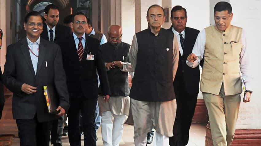 Agri experts ask FM Jaitley for farmers' income security in pre-budget meeting Agri experts ask FM Jaitley for farmers' income security in pre-budget meeting