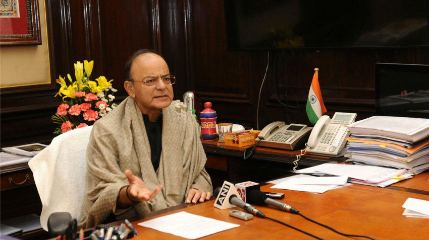 Govt will fully protect public deposits: Arun Jaitley