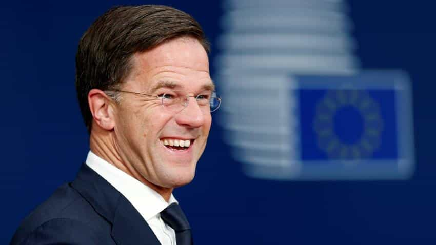 Euro zone needs 19 healthy economies, not special budget, says Dutch PM