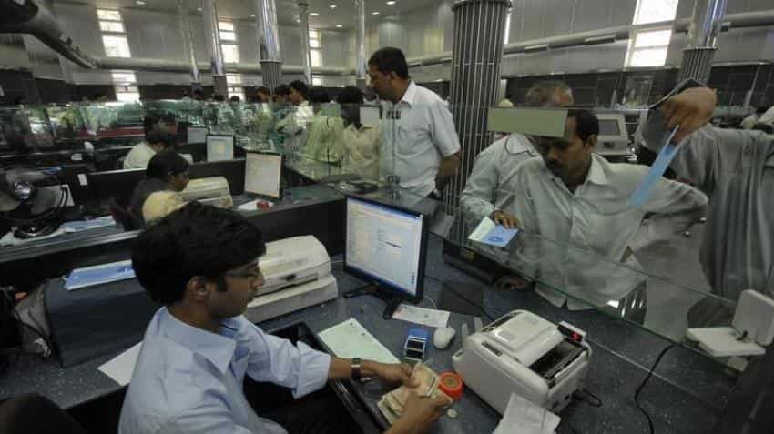 Banks await Rs 15000-cr MTM loss on surging bond yields:Report
