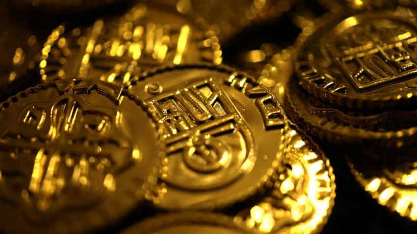 Gold hits 4-month high as dollar index falls to 3-year low Gold hits 4-month high as dollar index falls to 3-year low
