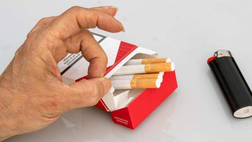 ITC's Q3FY18 net profit at Rs 3,090 crore; cigarettes' business down by 44% yoy ITC's Q3FY18 net profit at Rs 3,090 crore; cigarettes' business down by 44% yoy