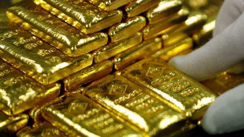 Indian gold demand wanes as jewellers expect import tax cut in budget Indian gold demand wanes as jewellers expect import tax cut in budget