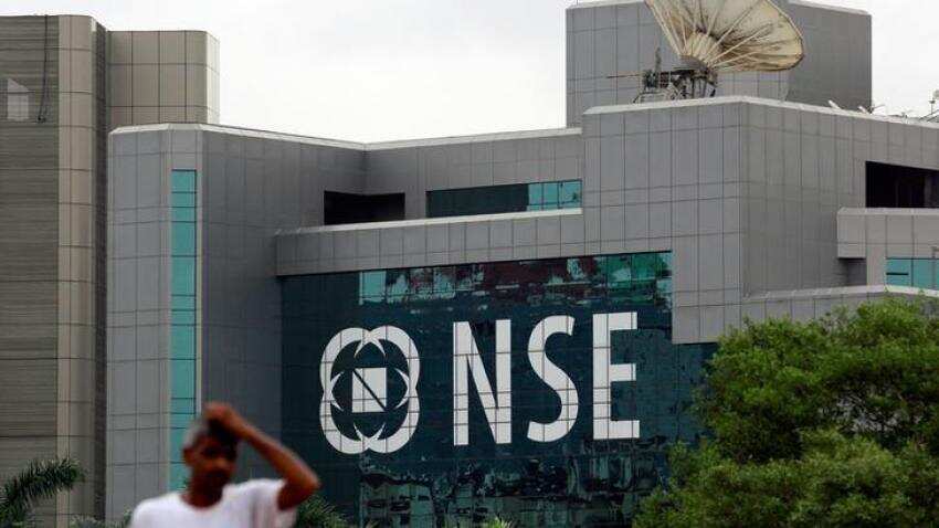 Indices shed early gains as RBI reviews rates