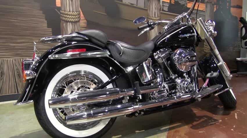 Harley-Davidson launches Softail Deluxe in India at Rs 17.99 lakh  