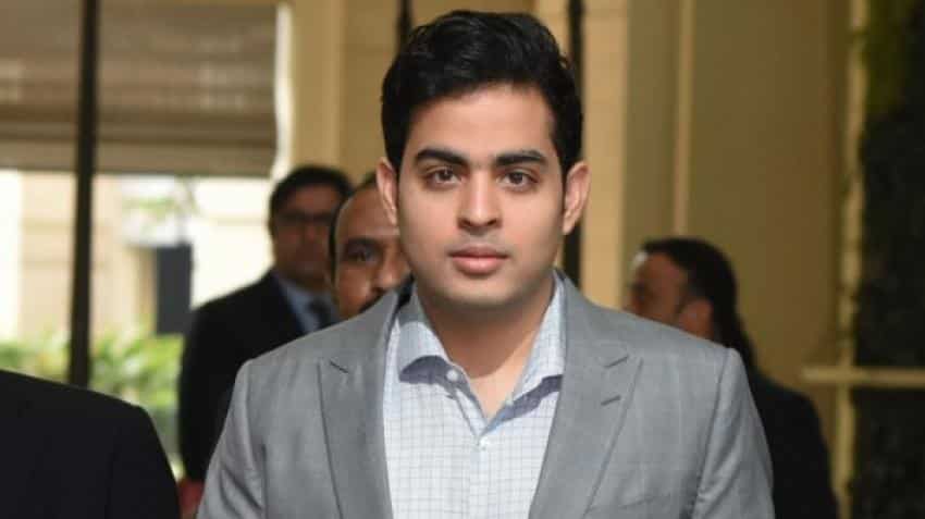 Ambani scion Akash to be betrothed to diamantaire's daughter Shloka? Ambani scion Akash to be betrothed to diamantaire's daughter Shloka?