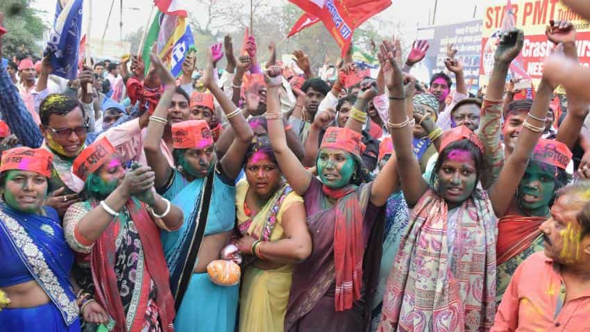 UP, Bihar bypoll results 2018: BJP beaten in Gorakhpur, Phulpur, Araria Lok Sabha polls UP, Bihar bypoll results 2018: BJP beaten in Gorakhpur, Phulpur, Araria Lok Sabha polls