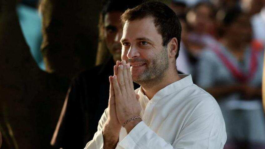 Rahul Gandhi slams GST citing World Bank report; Smriti Irani rebuts him saying he is quoting selectively Rahul Gandhi slams GST citing World Bank report; Smriti Irani rebuts him saying he is quoting selectively