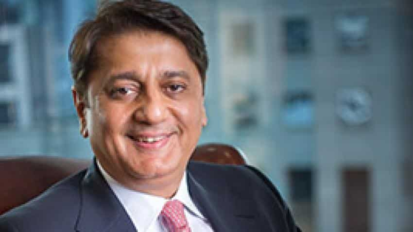 Who is Deepak Kochhar - the link between  ICICI Bank and Videocon?