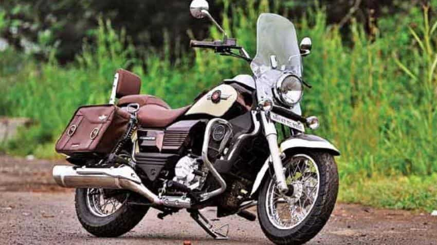 Bajaj avenger deals 300cc price