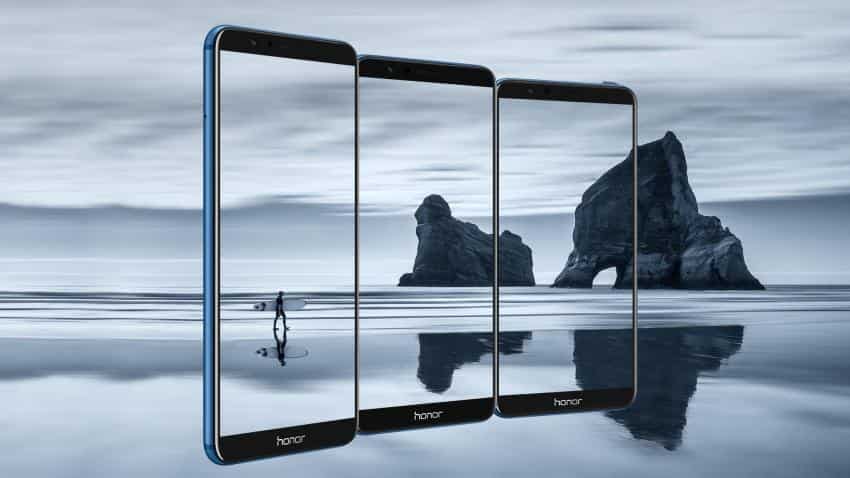 Last day for Amazon's 'Go Honor World Carnival' sale; latest phones have best deals Last day for Amazon's 'Go Honor World Carnival' sale; latest phones have best deals