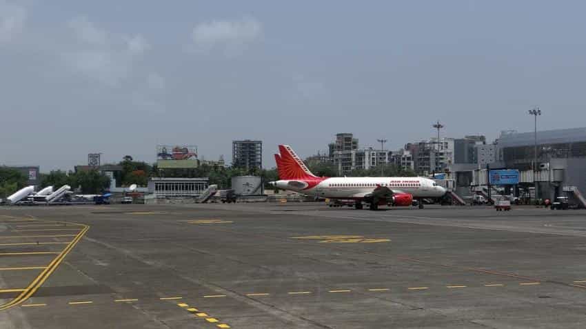 Mumbai Airport shutdown hits passengers as 120 flights cancelled or rescheduled; SpiceJet scraps 70 flights, Air India 34 Mumbai Airport shutdown hits passengers as 120 flights cancelled or rescheduled; SpiceJet scraps 70 flights, Air India 34
