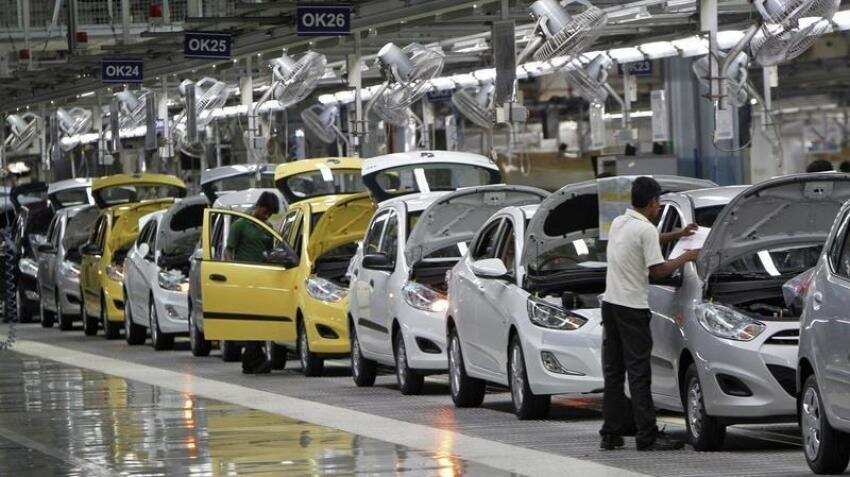 Car sales marginally up, but bike sales jump 25% in March Car sales marginally up, but bike sales jump 25% in March