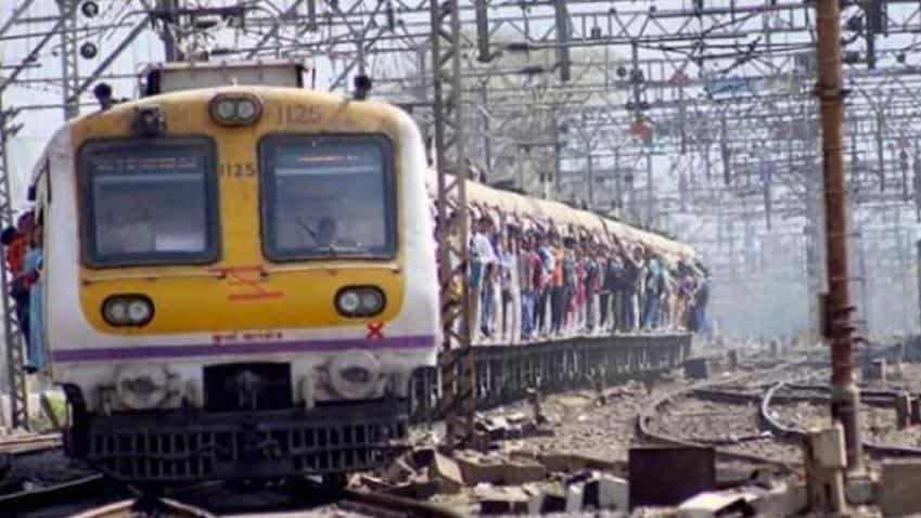 Indian Railways Santragachi-Pune AC special train escapes accident due to alert driver 