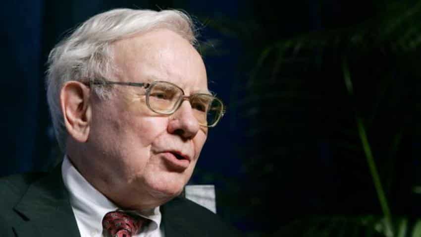 Warren Buffett big life lessons that involve Donald Trump; it also has a message for you