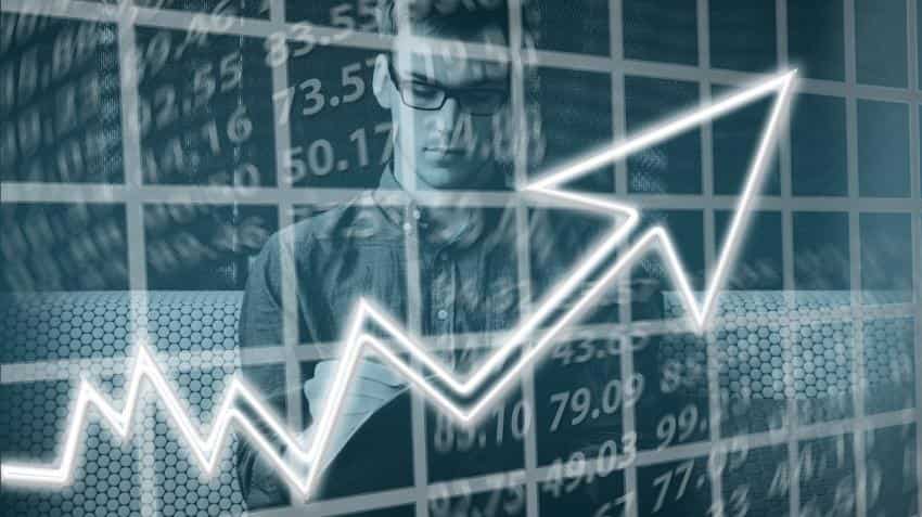 FAST MONEY: Exide Industries, Hindalco among key intraday trading calls for today FAST MONEY: Exide Industries, Hindalco among key intraday trading calls for today