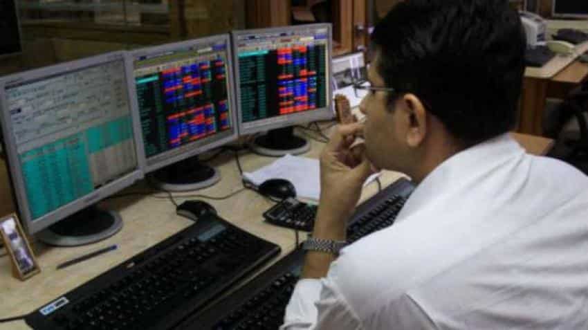 FAST MONEY: Tata Motors, VIP Industries among top ten hot intraday trading tips FAST MONEY: Tata Motors, VIP Industries among top ten hot intraday trading tips