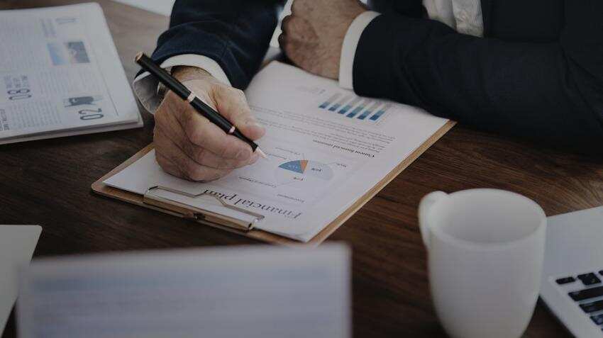 Investing in ULIPs? 5 things to keep in mind before buying Investing in ULIPs? 5 things to keep in mind before buying