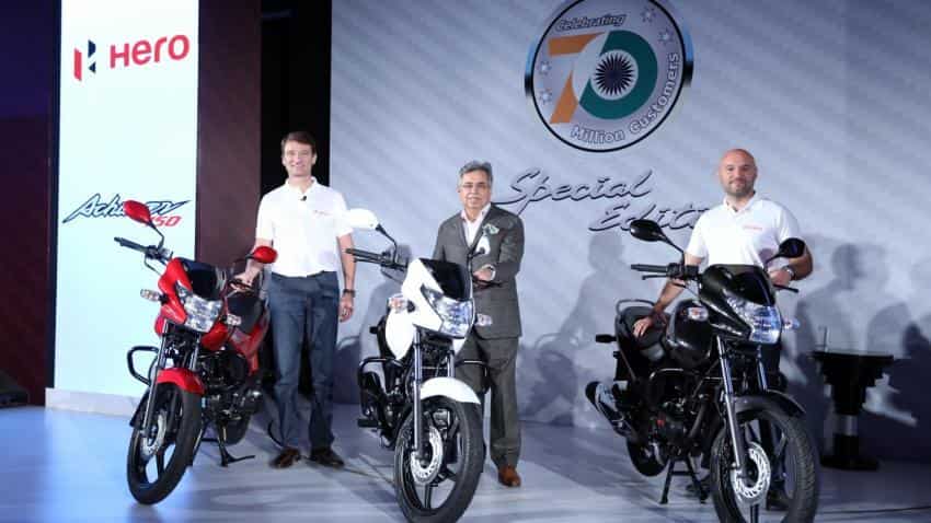 Hero Motocorp Q4FY18 standalone PAT rises 35% yoy; how investors reacted Hero Motocorp Q4FY18 standalone PAT rises 35% yoy; how investors reacted