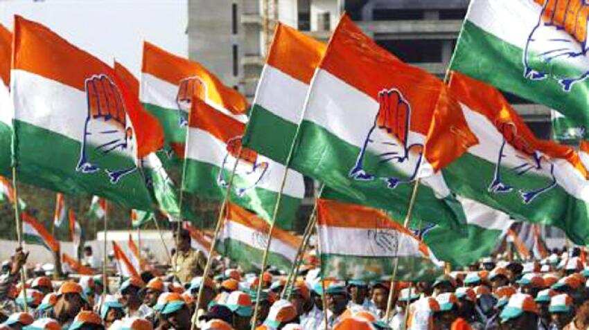 Karnataka assembly elections 2018: Congress attacks PM Modi on corruption, cites Reddy brothers' links Karnataka assembly elections 2018: Congress attacks PM Modi on corruption, cites Reddy brothers' links
