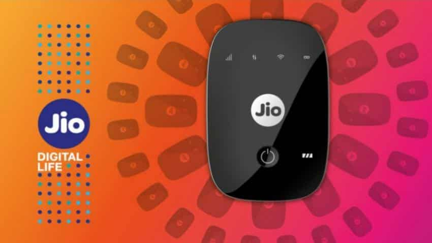 Reliance Retail`s JioFi dominates data card market: Report