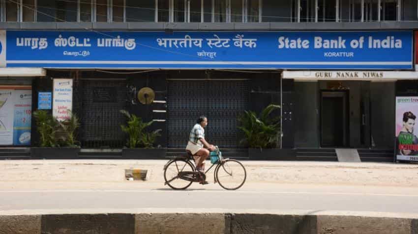 State Bank of India&#039;s Q4FY18 disappointing; logs net loss of Rs 7718 cr, provisions double