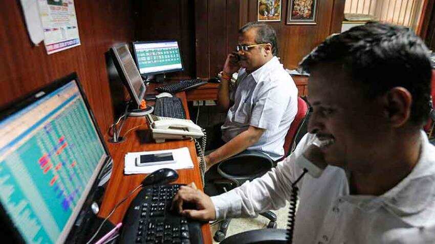 Sensex ends at two-week high, surges 416 points on F&amp;O expiry; GDP data eyed