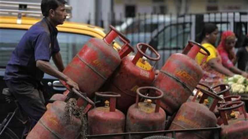 In big shock, LPG cylinder price hiked by Rs 48 even as petrol diesel rates remain at record highs In big shock, LPG cylinder price hiked by Rs 48 even as petrol diesel rates remain at record highs