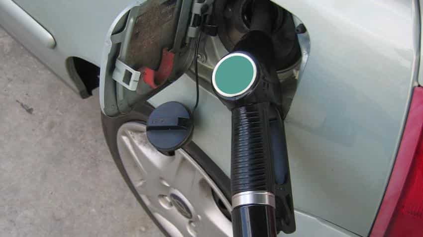 Petrol price in India down 15p today; New Delhi rate comes below Rs 78, Mumbai stays over Rs 85, check rates in other cities 