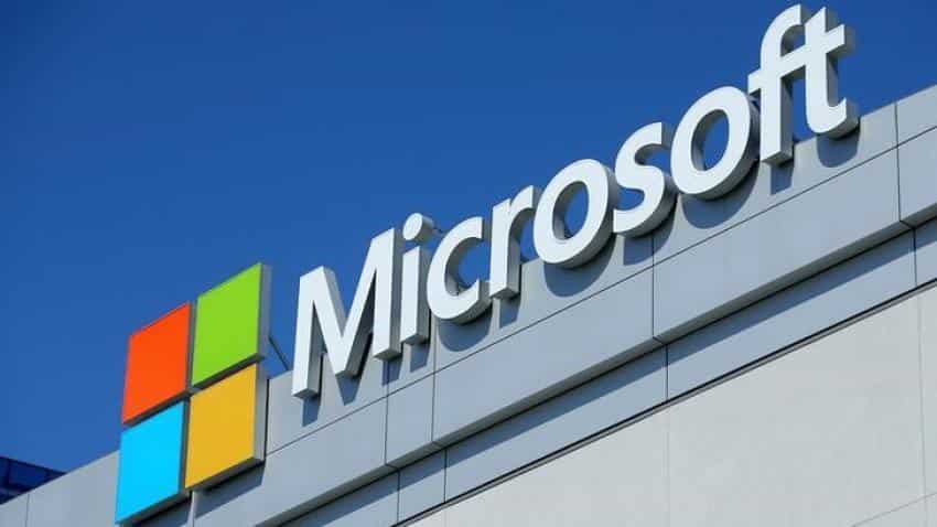 Microsoft deploys data centre on sea floor to test energy efficiency