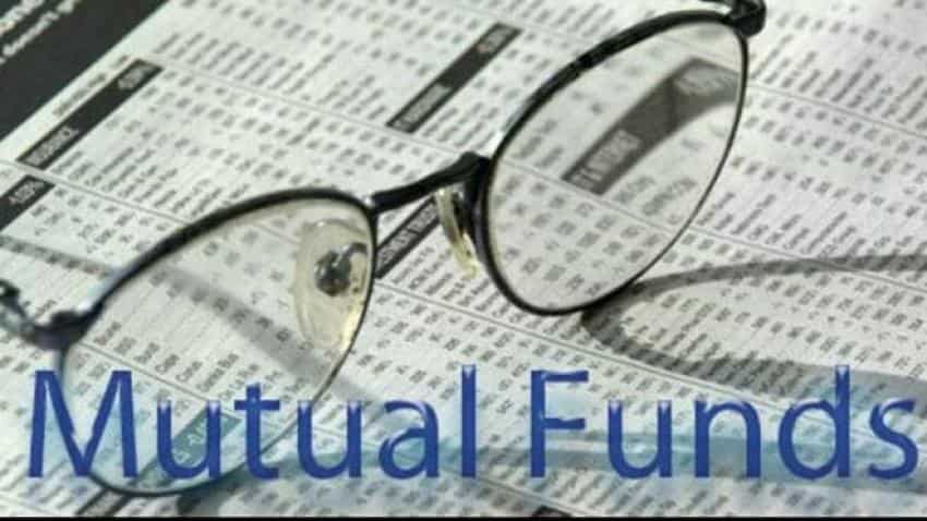 Mutual fund investors turn net sellers; asset base dips a whopping Rs 6,000 crore in May