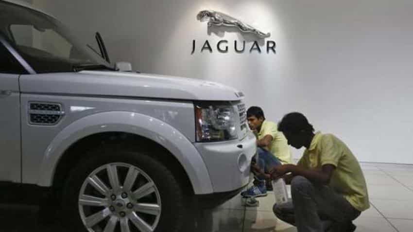 Jobs under threat as Land Rover Discovery SUV set to exit UK Jobs under threat as Land Rover Discovery SUV set to exit UK