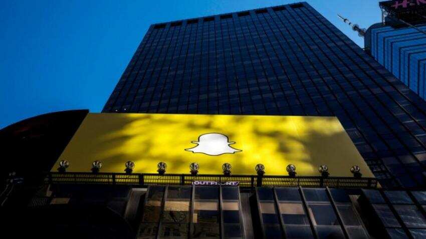 Snapchat does a WhatsApp! Delete sent messages, save yourself from revenge porn, blackmail or other embarrassment ASAP Snapchat does a WhatsApp! Delete sent messages, save yourself from revenge porn, blackmail or other embarrassment ASAP