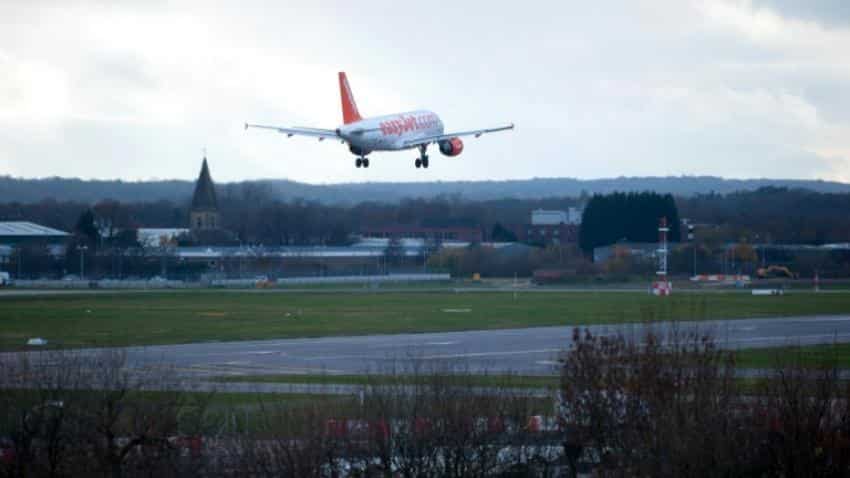 Aviation ministry, DoT to meet in 10 days on in-flight connectivity norms Aviation ministry, DoT to meet in 10 days on in-flight connectivity norms