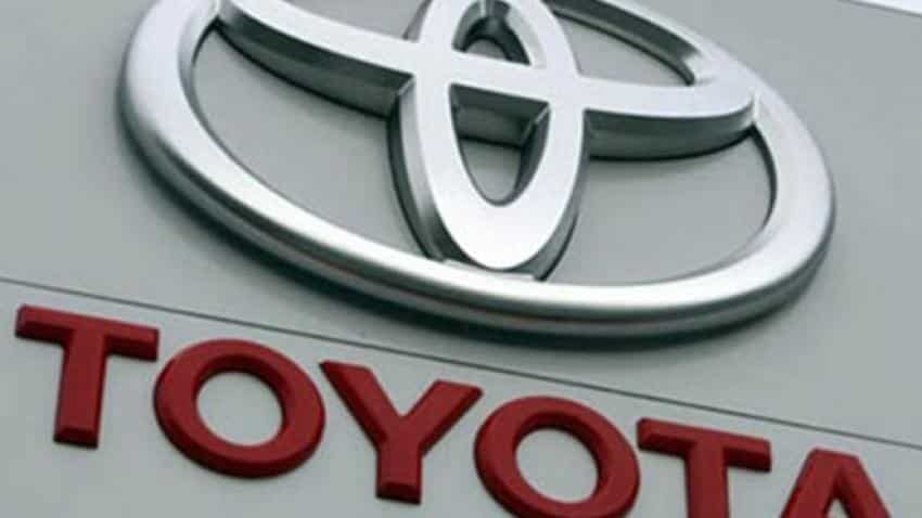 Toyota investing $1 billion in Asian ride-share firm Grab Toyota investing $1 billion in Asian ride-share firm Grab