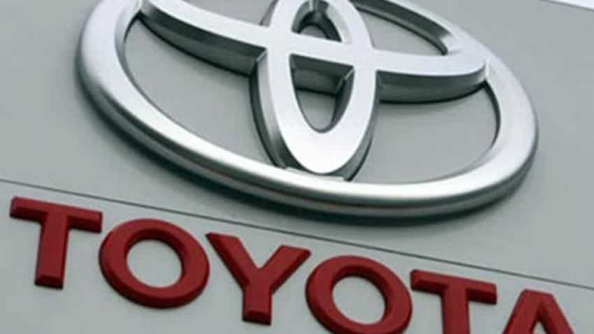 Toyota investing $1 billion in Asian ride-share firm Grab