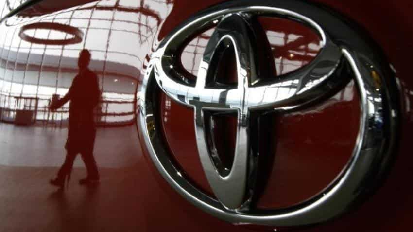 Toyota to invest $1 billion in Southeast Asian ride-hailing firm Grab Toyota to invest $1 billion in Southeast Asian ride-hailing firm Grab