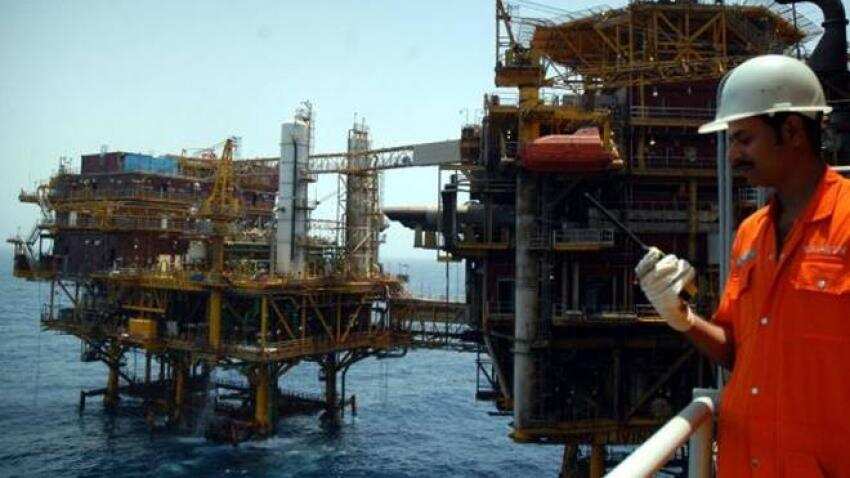 Oil eases on China refining dip, higher U.S. crude output Oil eases on China refining dip, higher U.S. crude output