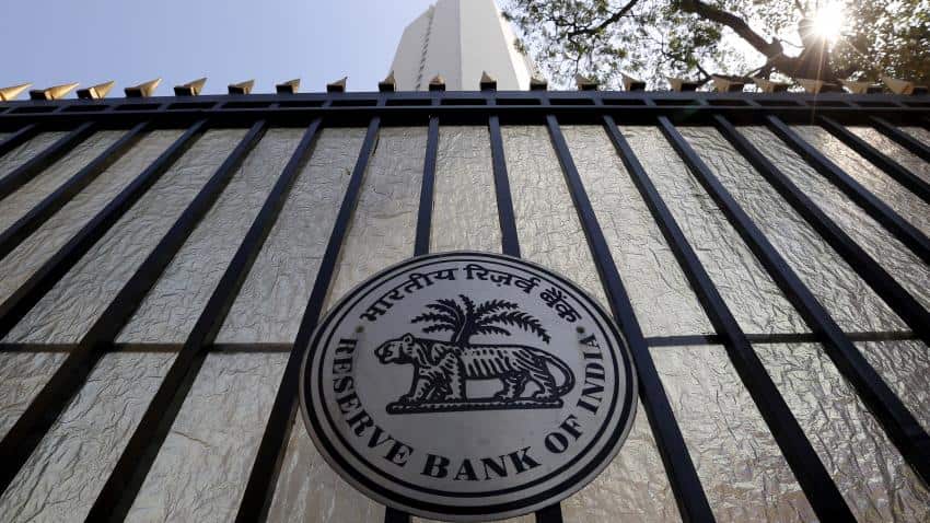 Higher crude, interest rate may cap GDP at 7.5%: Nomura Higher crude, interest rate may cap GDP at 7.5%: Nomura