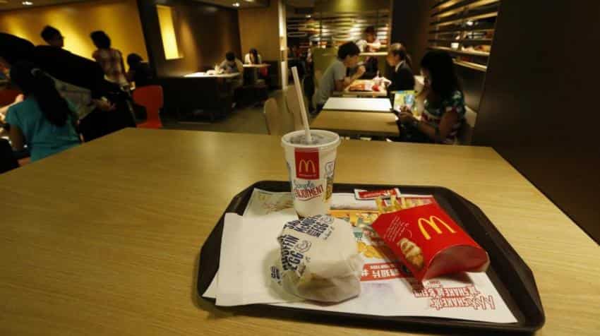 Now, buy burgers online at McDonald's and pay on Amazon; get cashback and more Now, buy burgers online at McDonald's and pay on Amazon; get cashback and more